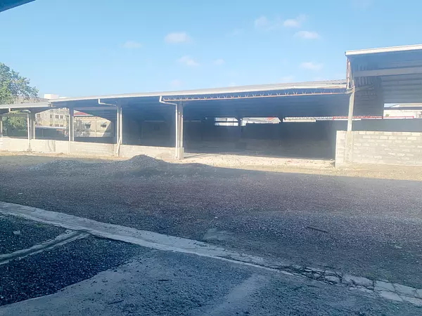 solares y terrenos - Nave en alquiler en Alameda 7
