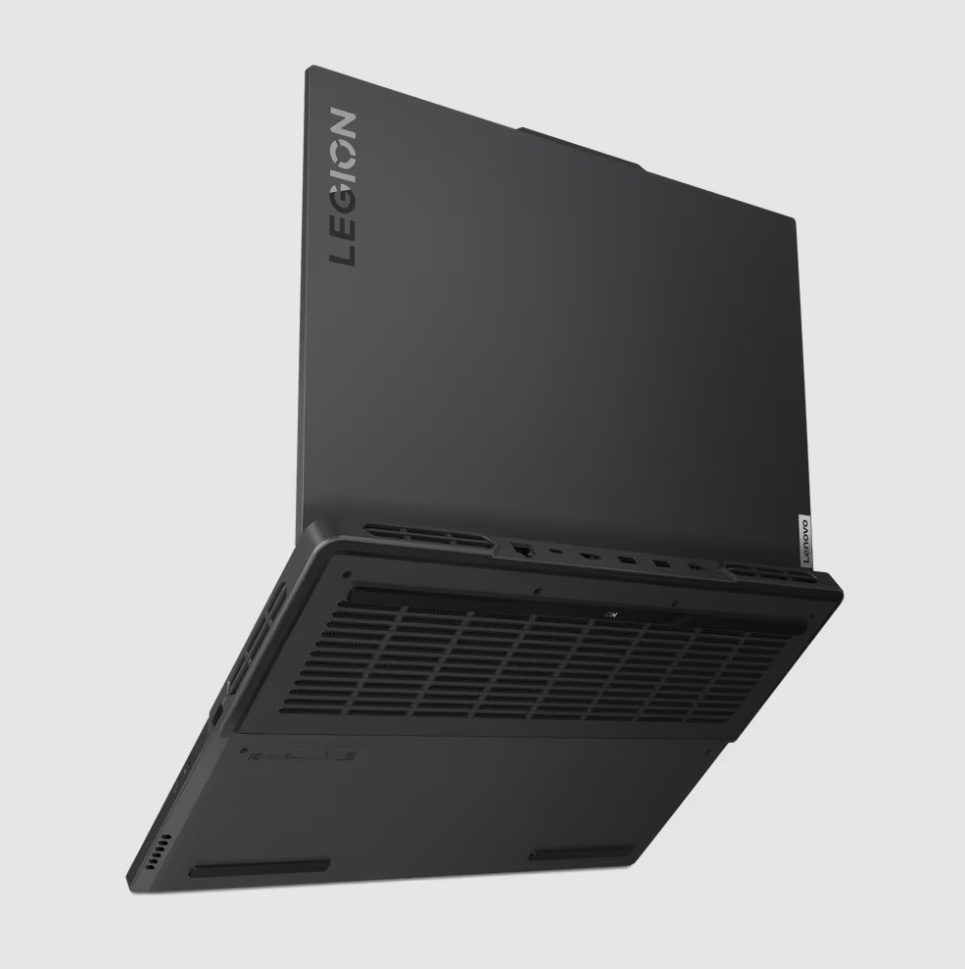 computadoras y laptops - PC Laptop Lenovo Legion PRO 5 R7 i7|16GB RAM| 1TB| RTX4070 Sellada RD$ 84,500 NE 4
