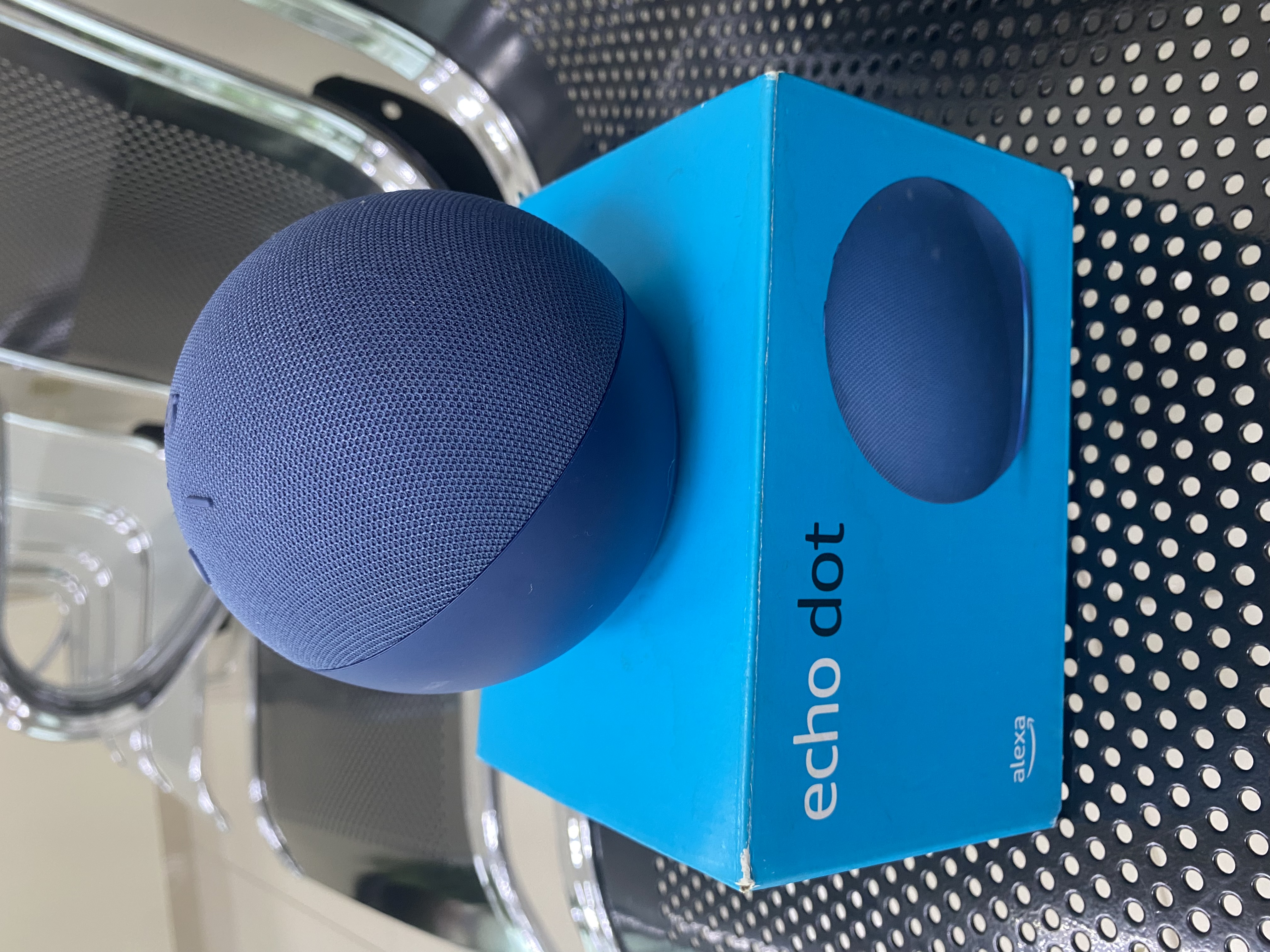 camaras y audio - Amazon Echo Dot (4ta Generación) - Alexa 0