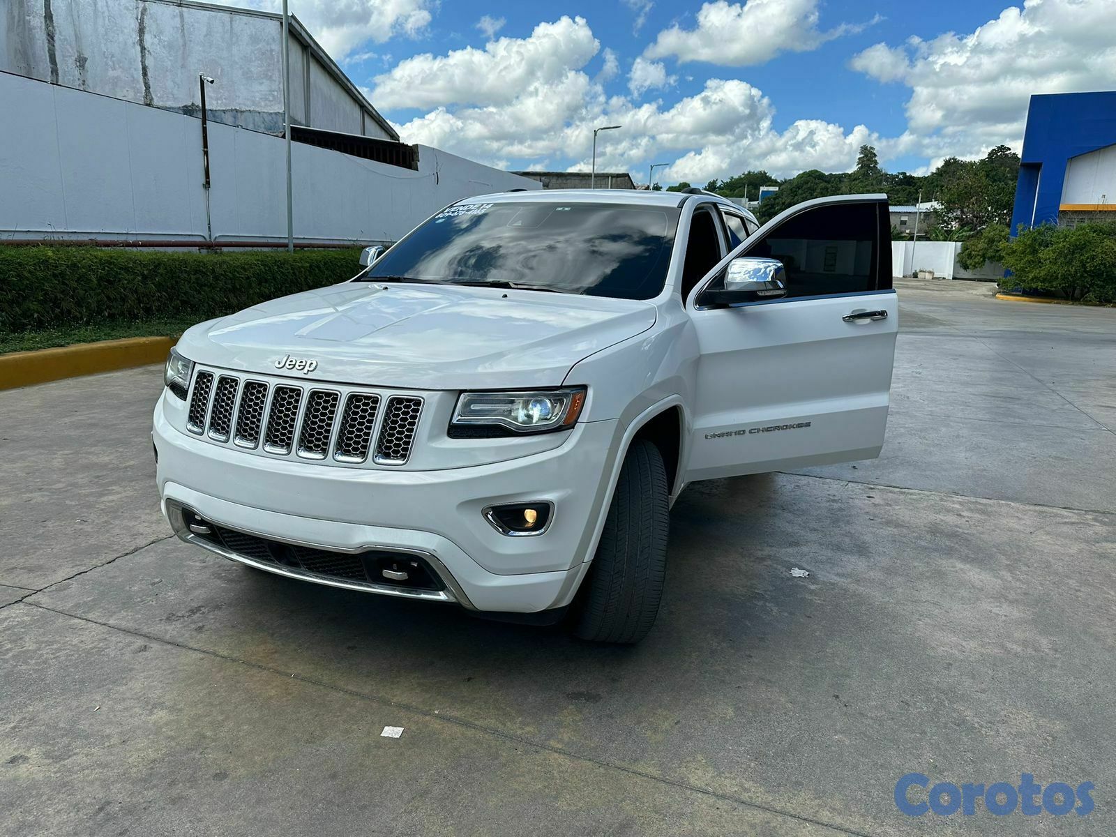 jeepetas y camionetas - jeep grand cherokee overlad 2