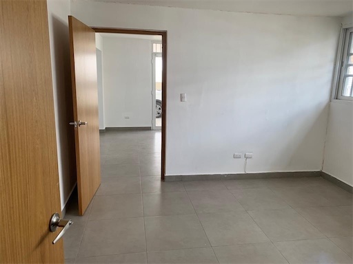 oficinas y locales comerciales - De oportunidad local de 50m en 750 usd 5