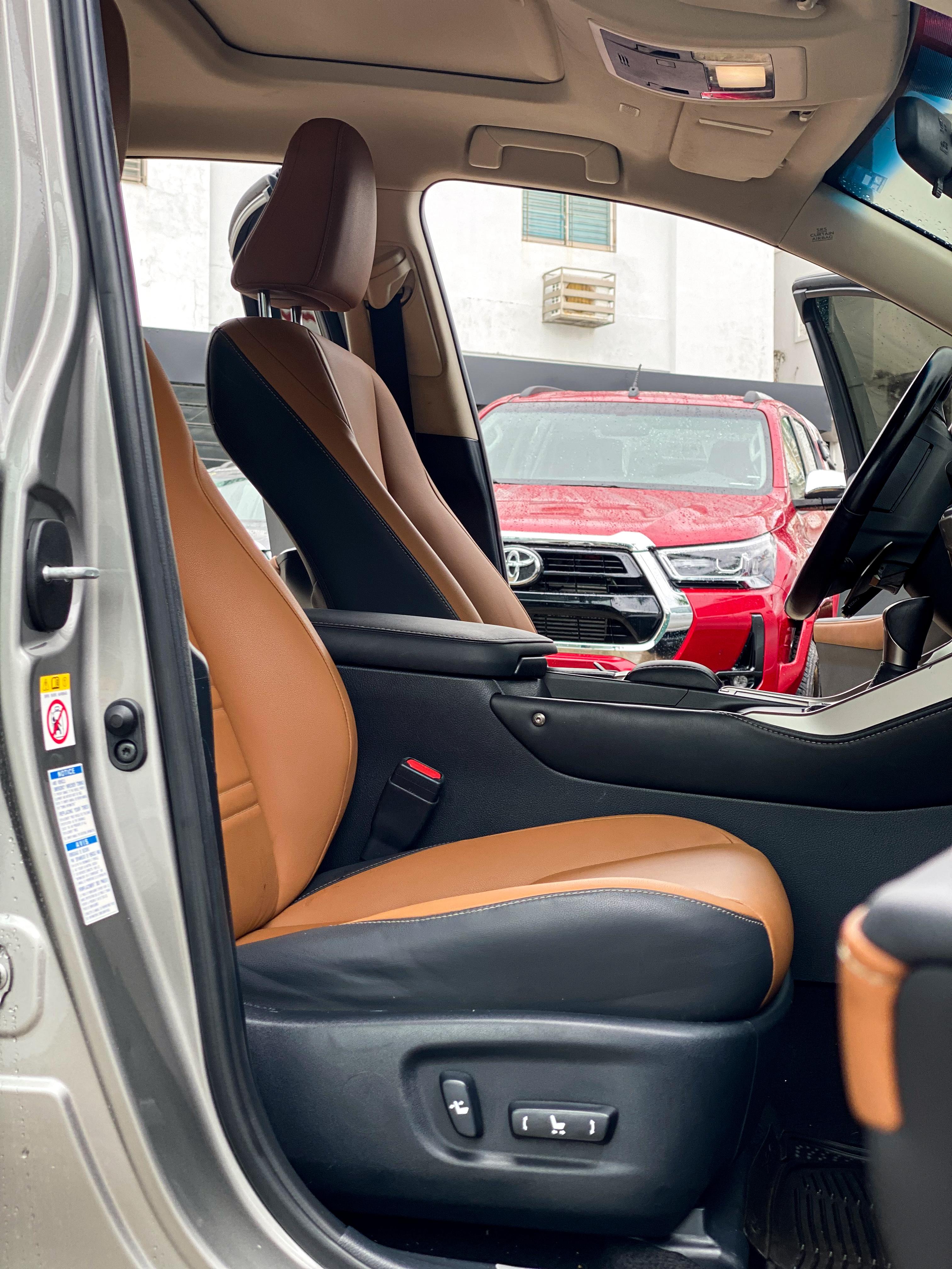 jeepetas y camionetas - Lexus NX300 4WD 2019 FINANCIAMIENTO DISPONIBLE 3