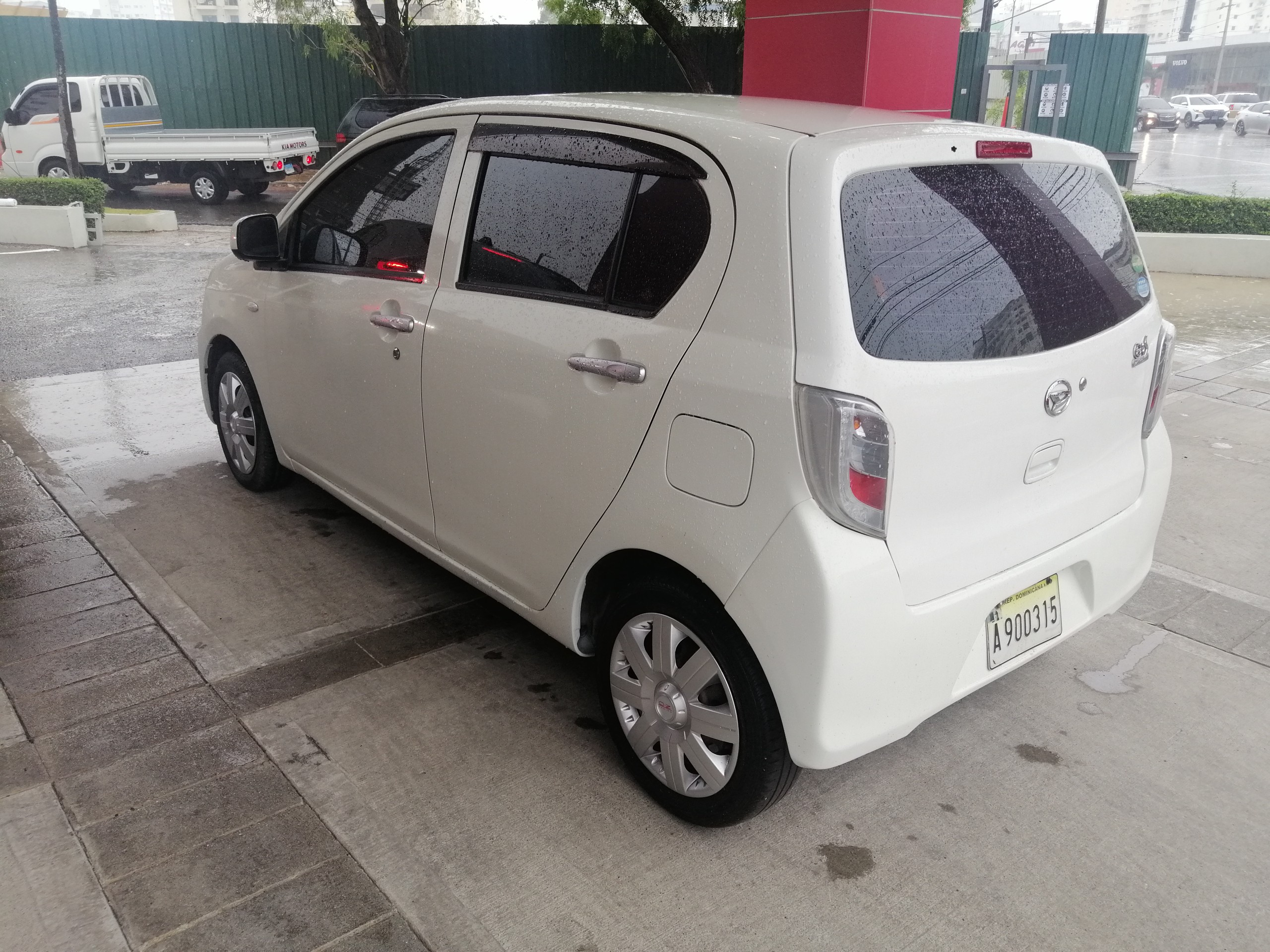 carros - Daihatsu Mira, excelente condiciones y ahorro de combustible 3