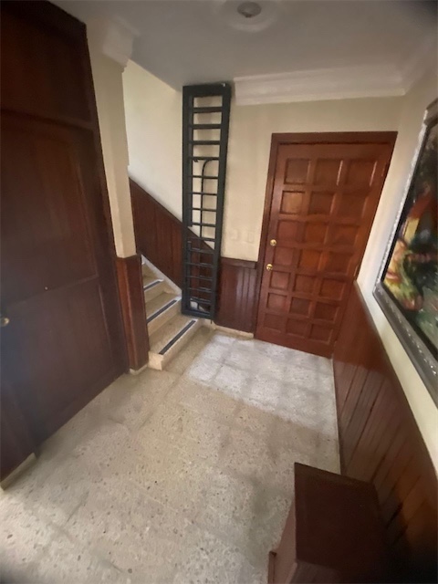 casas - Venta de casa Duplex en vista hermosa Santo Domingo este 3