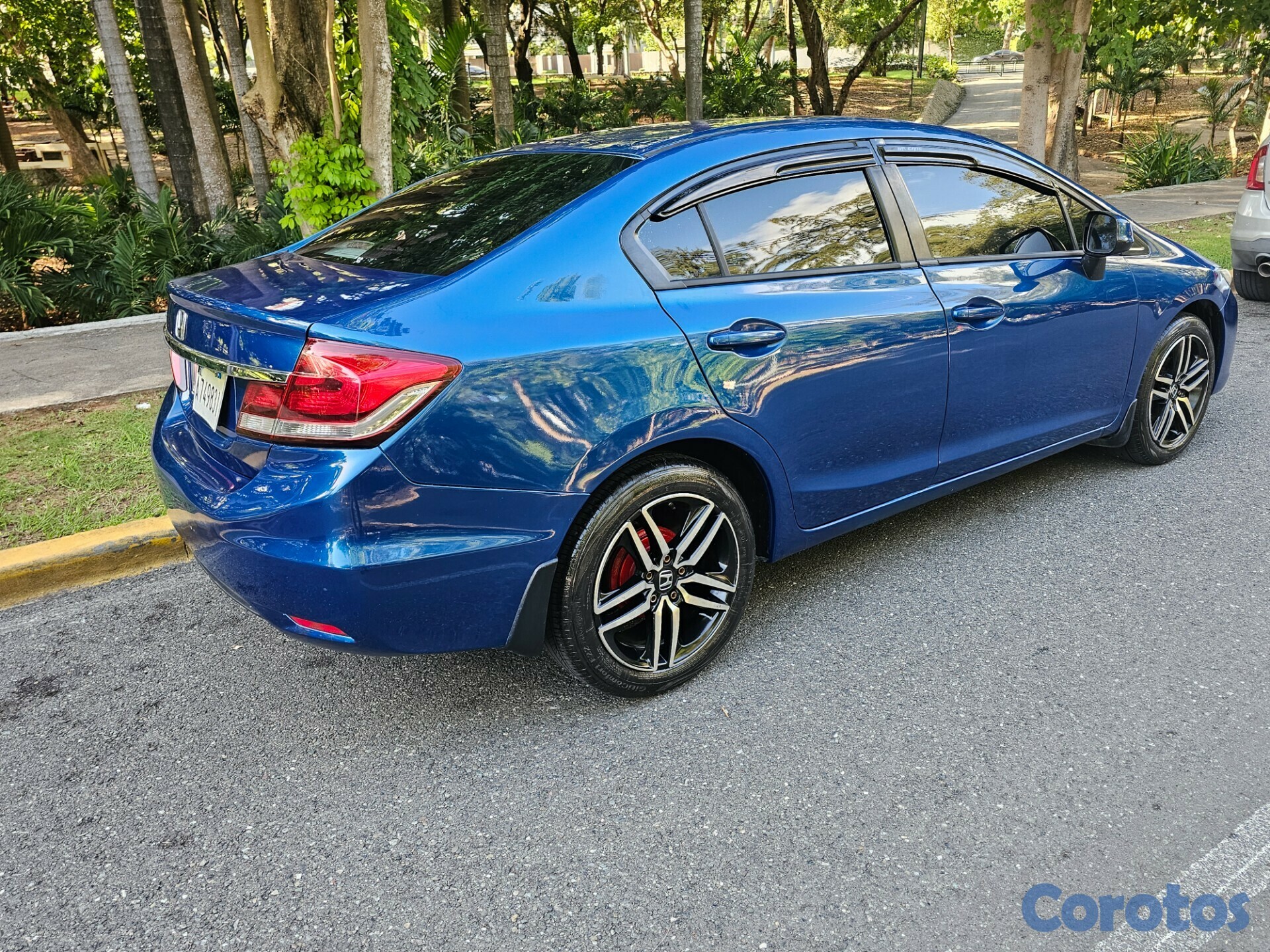 carros - Vendo honda civic 2013 en óptimas condiciones  3