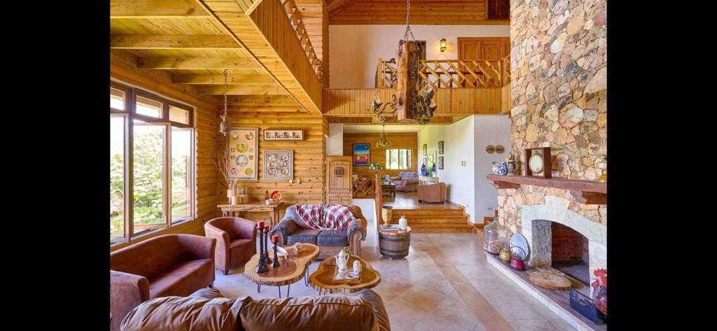 casas vacacionales y villas - Villa en Jarabacoa /Fortuna II 3