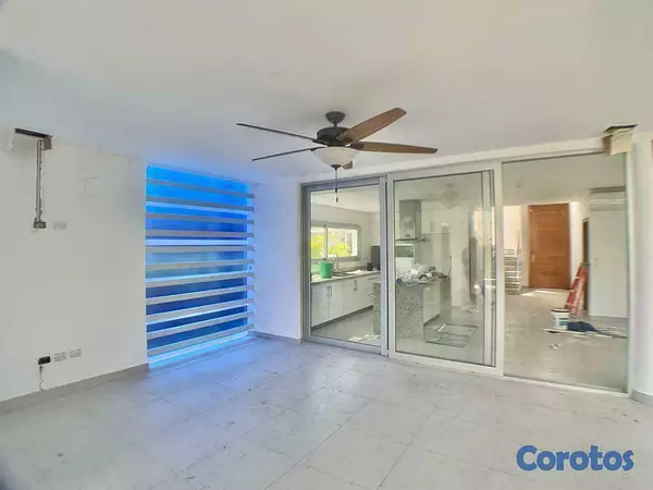 casas vacacionales y villas - Se vende villa a pocos de la playa nueva Romana 3