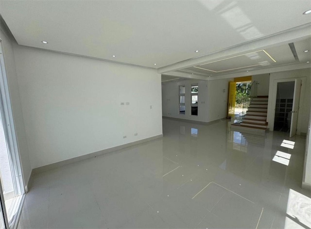 casas - Hermosa Casa en Venta de dos Niveles en Proyecto Cerrado. 9