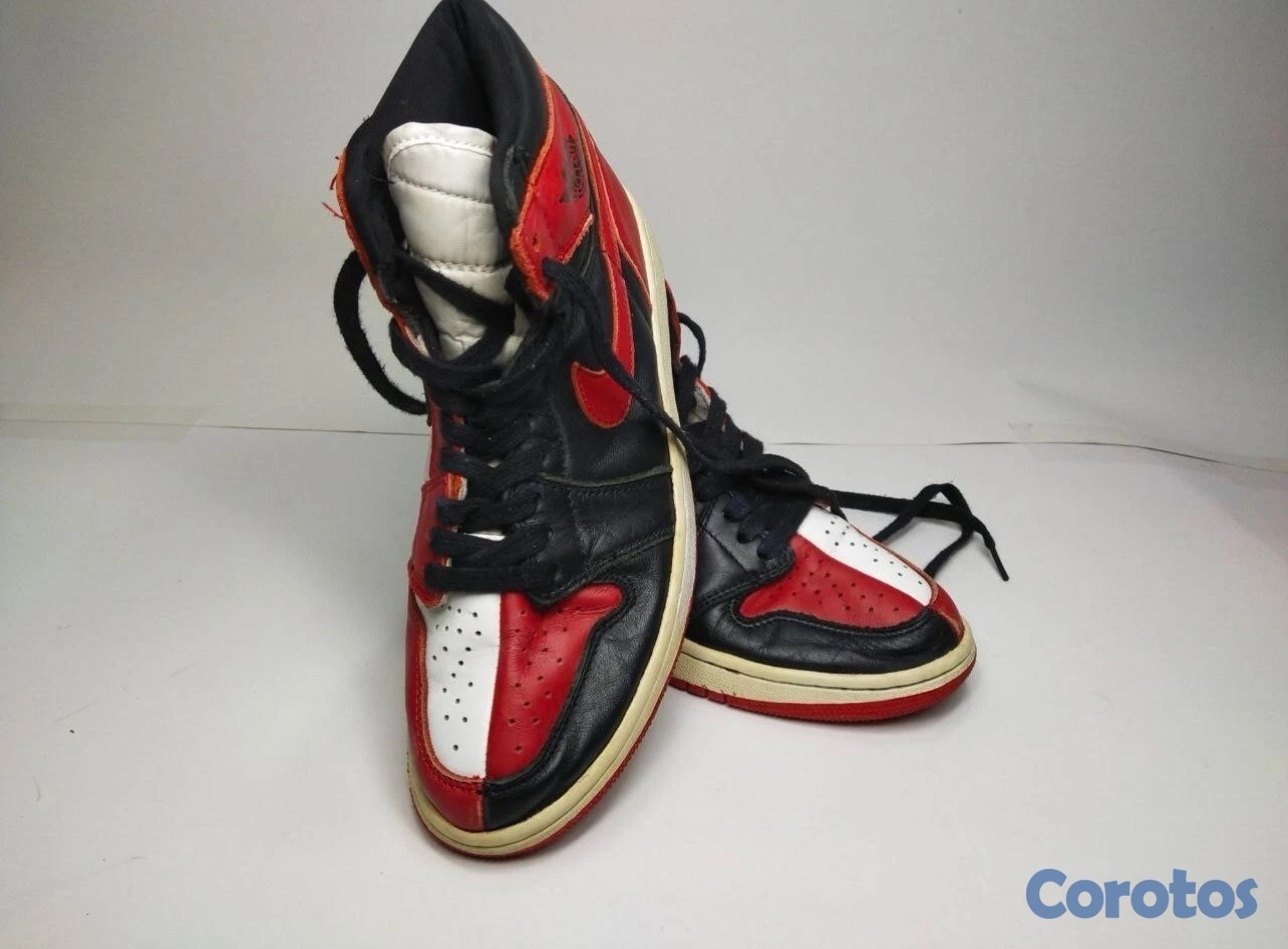 zapatos para hombre - Nike Air Jordan 1 Retro Homage to Home Men's Size 8  2