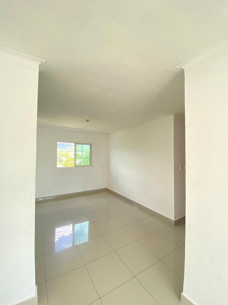 apartamentos - De Venta Apartamento con Piscina en Gurabo 5