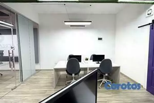 oficinas y locales comerciales - Local comercial en piantini 5