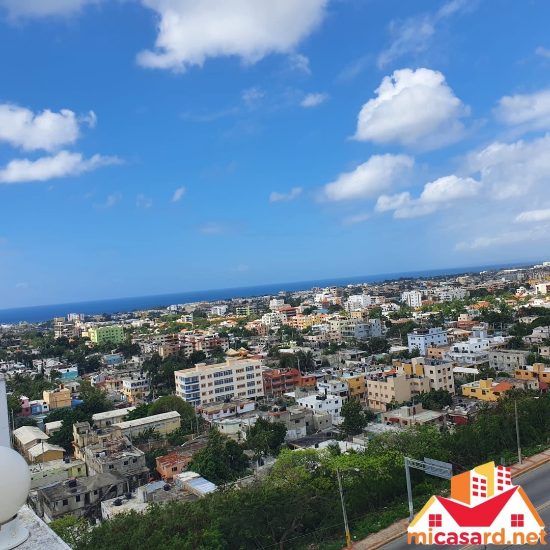 apartamentos - APARTAMENTO GRANDE EN TORRE EN LA ECOLOGICA (Leivin)  2