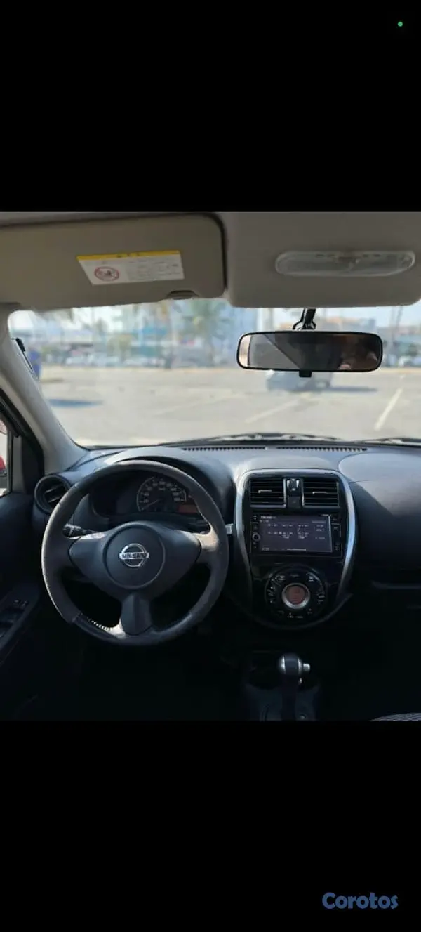 carros - Nissan March 2015 3
