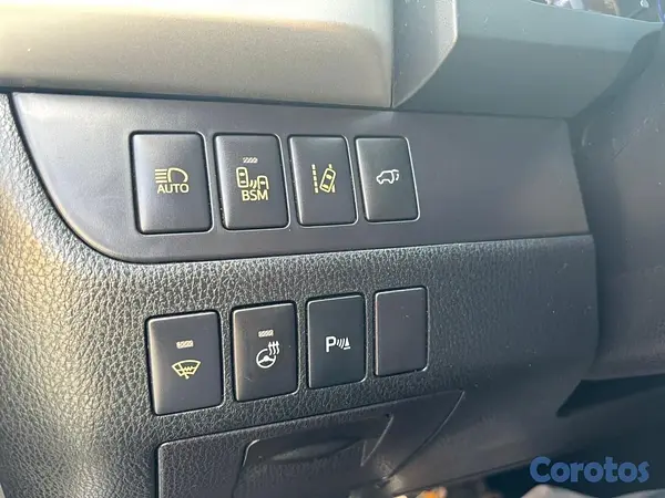 jeepetas y camionetas - Vendo Toyota Highlander Limited / Limited Platinum 2015 6