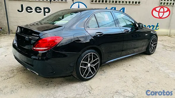 carros - Mercedes benz 2017 impecable sin detalles  10