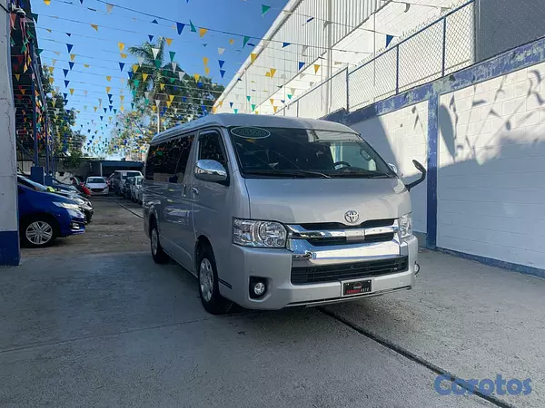 otros vehiculos - TOYOTA HIACE SUPER GL 2020 4