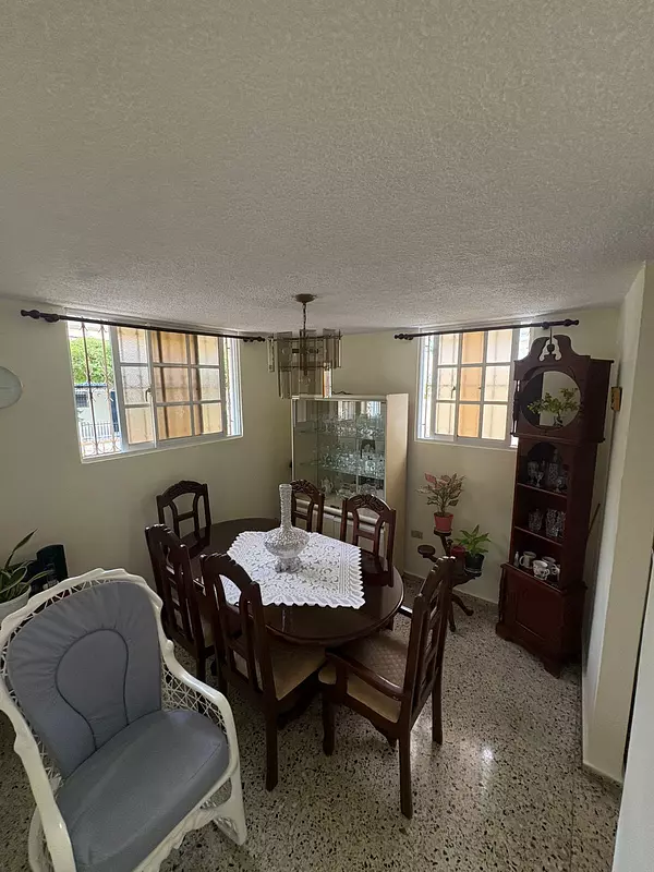 casas - Vendo Casa En Avenida Independencia 10