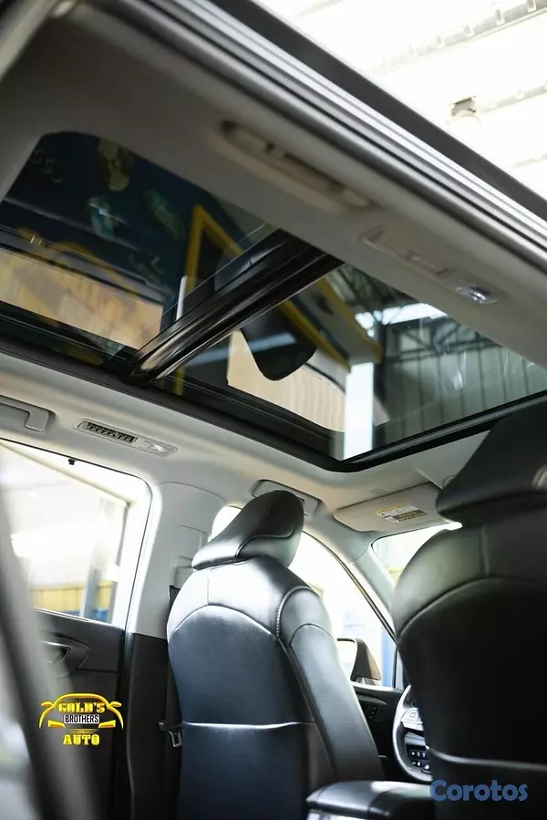 jeepetas y camionetas - Toyota Highlander Platinum 2023 Clean Carfax 11
