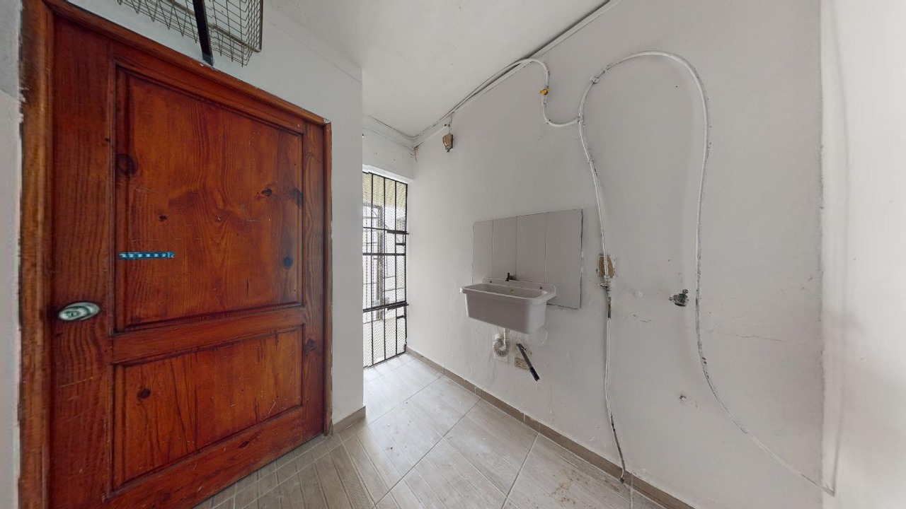 apartamentos - Apartamento Clásico 4to piso en Los Prados 9