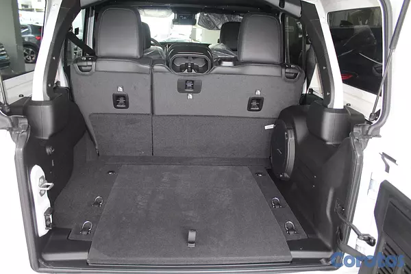 jeepetas y camionetas - Jeep Wrangler Unlimited Sahara 7