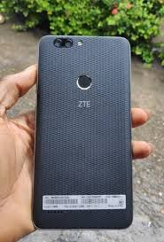 celulares y tabletas - ZTE grande ( EN VALVERDE MAO )