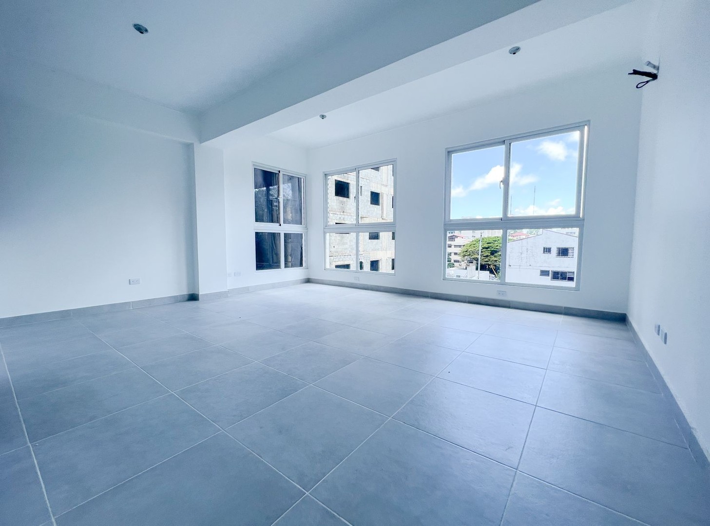 apartamentos - La Esperilla, Apartamento De 1 Habitación En Venta!! 0