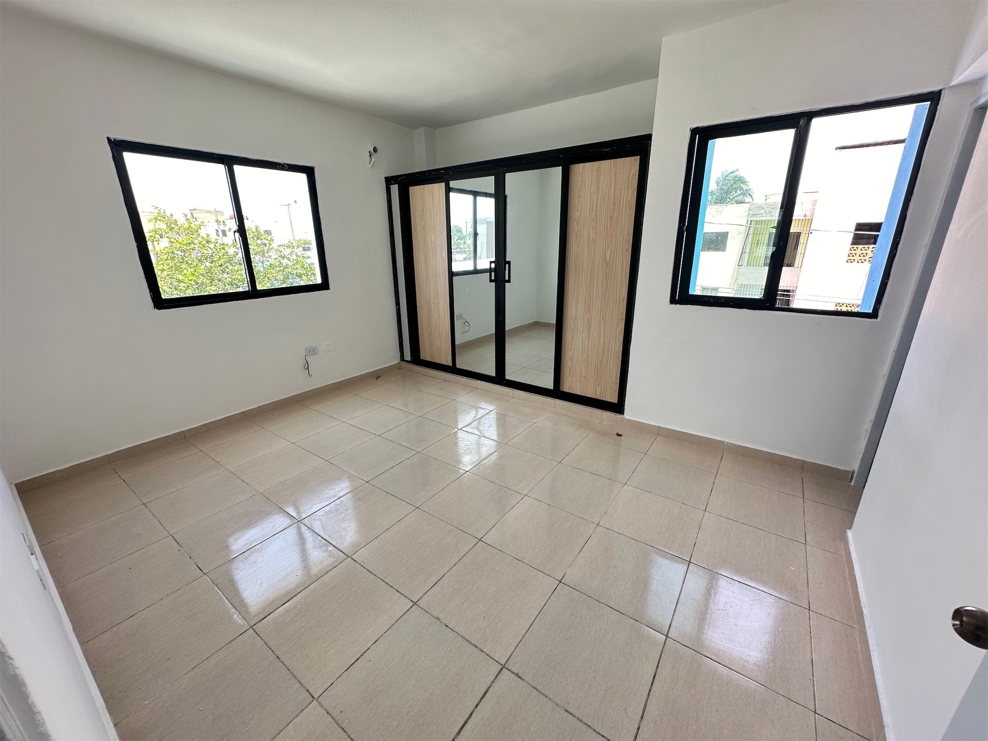 apartamentos - Apartamento en venta de 3 habitaciones en Los 3 Ojos  3