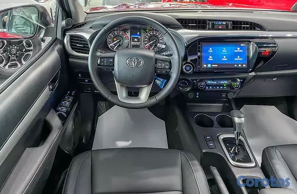 jeepetas y camionetas - Toyota Hilux SRV 2026 10
