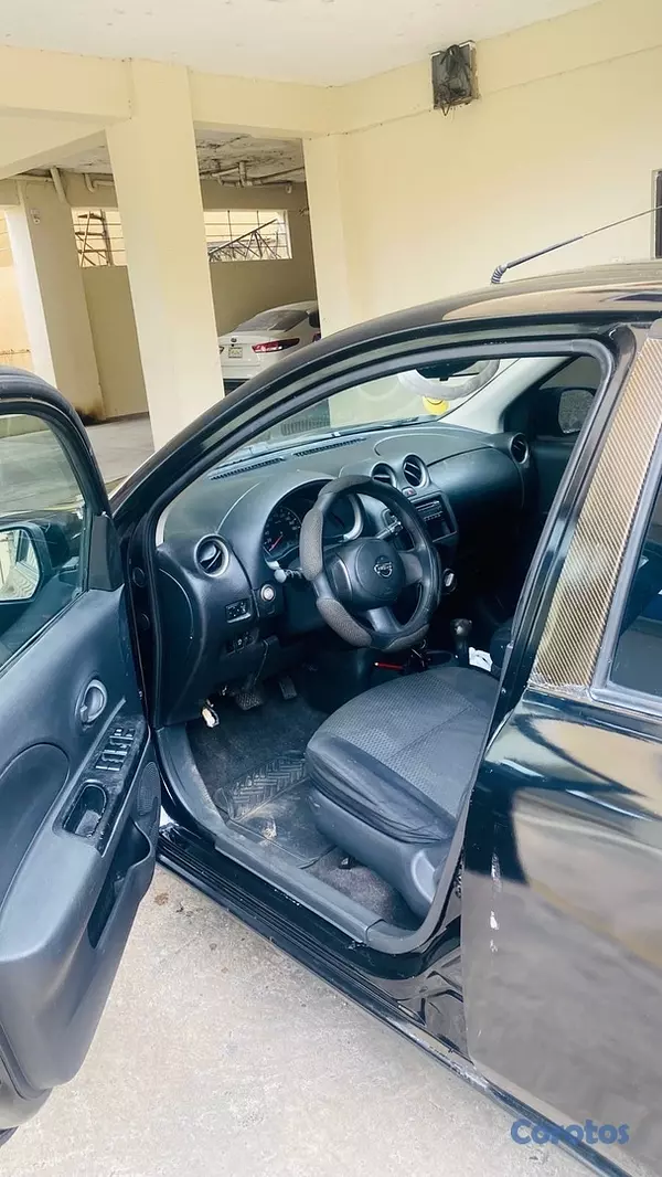 carros - Nissan march full 2012 3