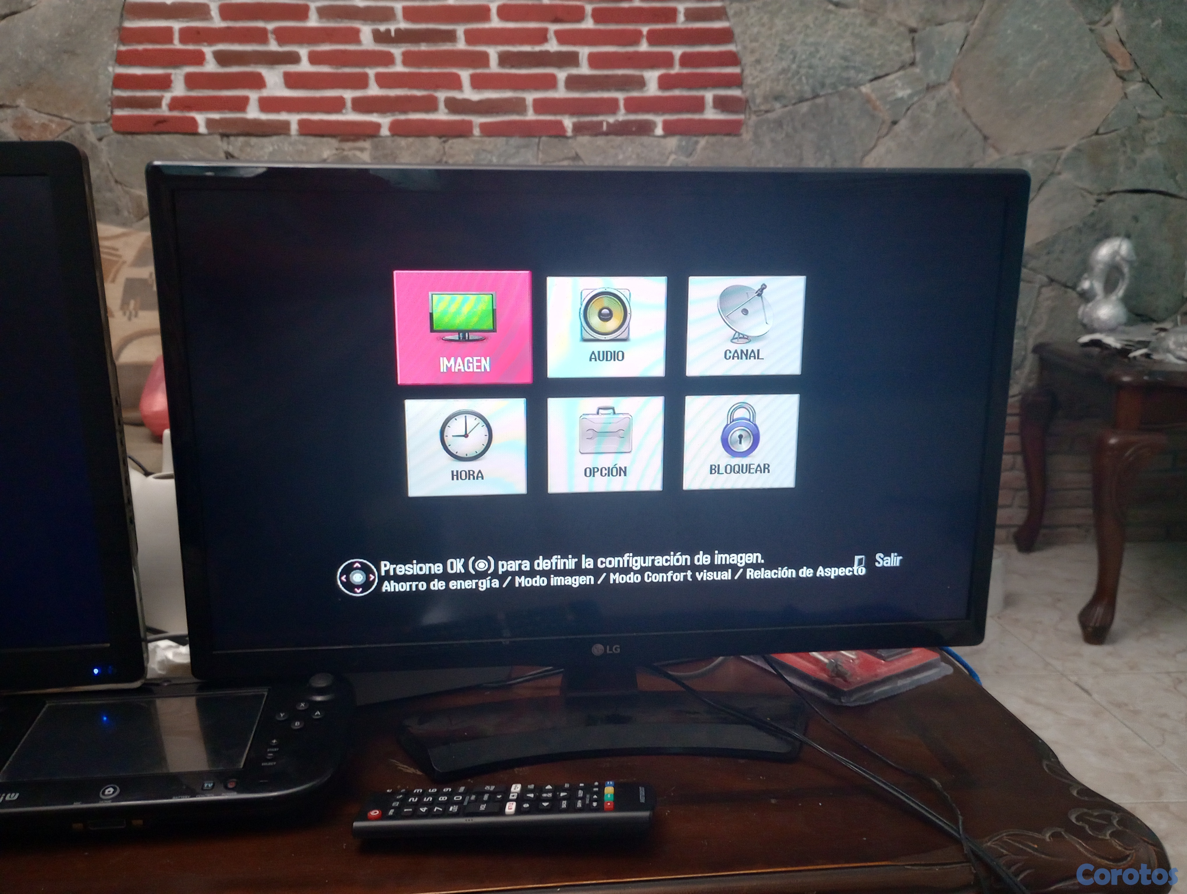 tv - TV 24 pulgada su control hdmi prodria utilizar como monitor  1