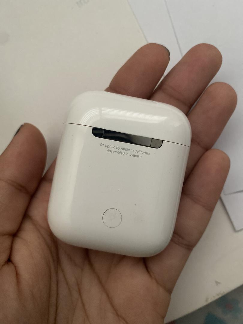 otros electronicos - vendo AirPods de 2 generación  2
