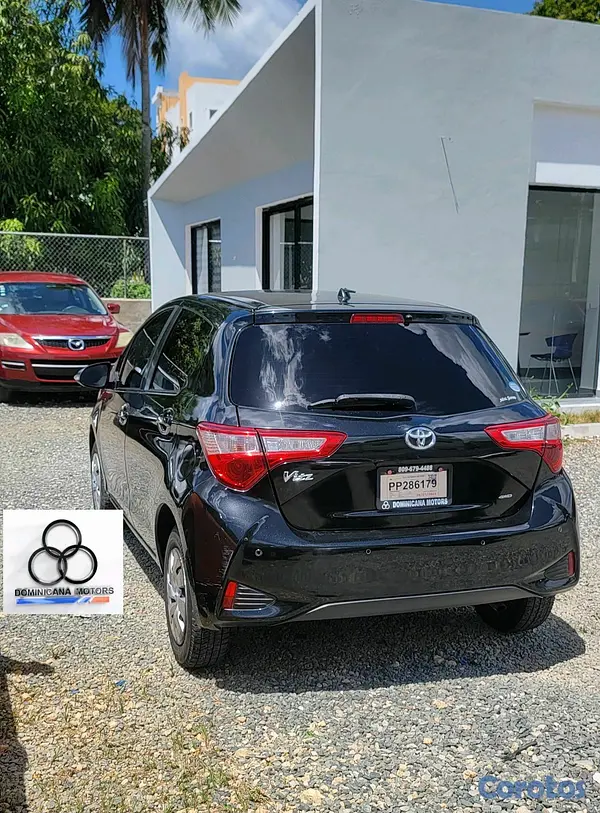 carros - TOYOTA VITZ  2019 9
