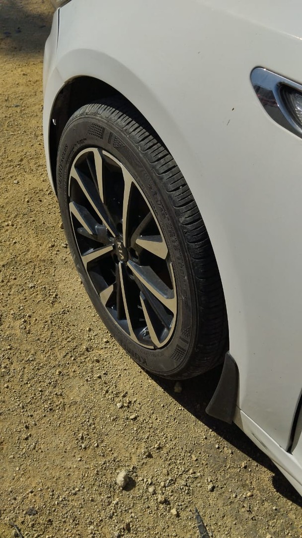 carros - KIA K5 2017 BLANCODESDE: RD$ 690,100.00 8