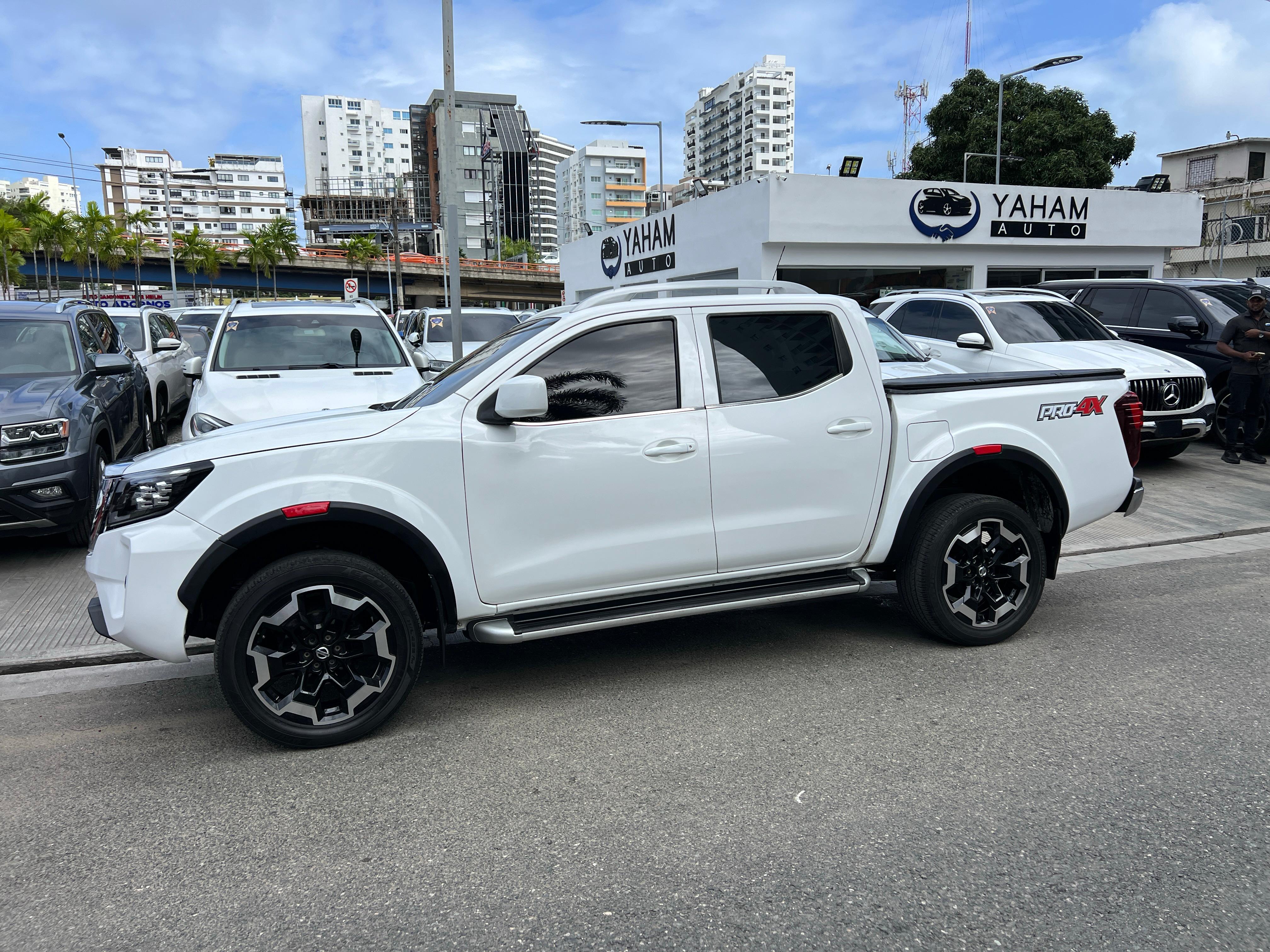 jeepetas y camionetas - Nissan Frontier NP300 2019 Modificada 3