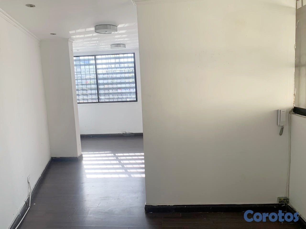 oficinas y locales comerciales - Local comercial en el Millon  3