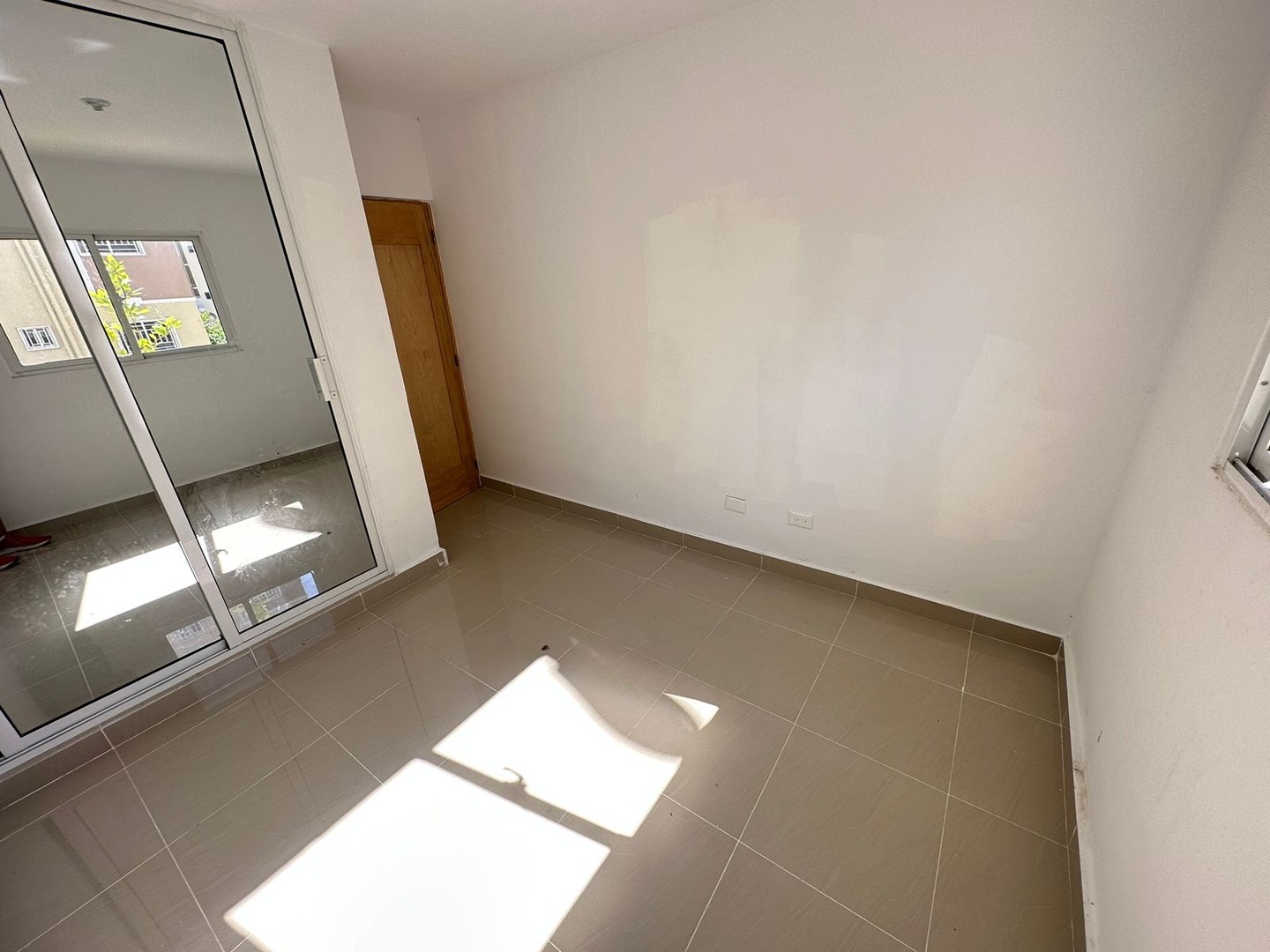 apartamentos - Apartamento en la Jacobo Majluta de 3 habitaciones  9