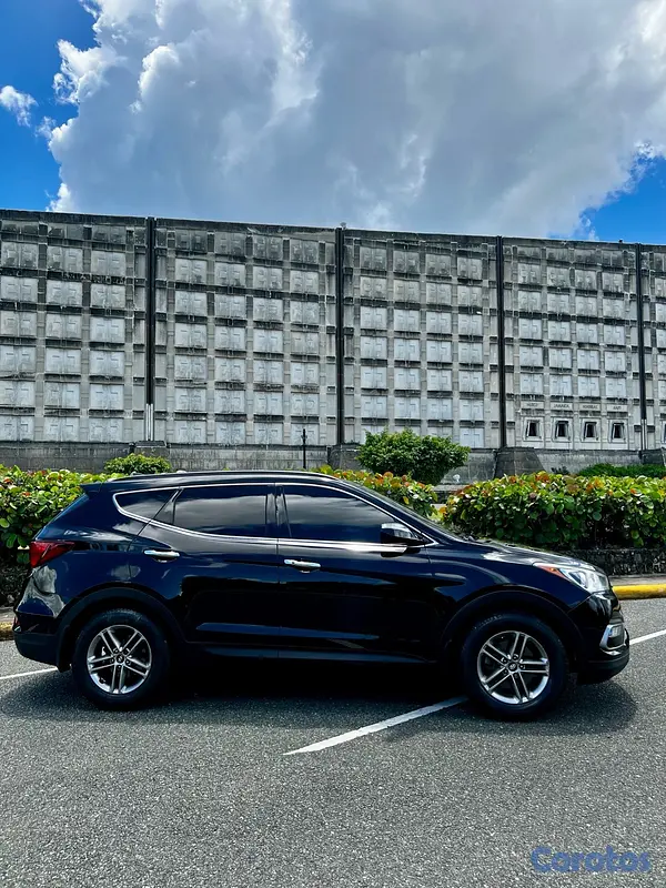 jeepetas y camionetas - Hyundai Santa Fe 2018 2