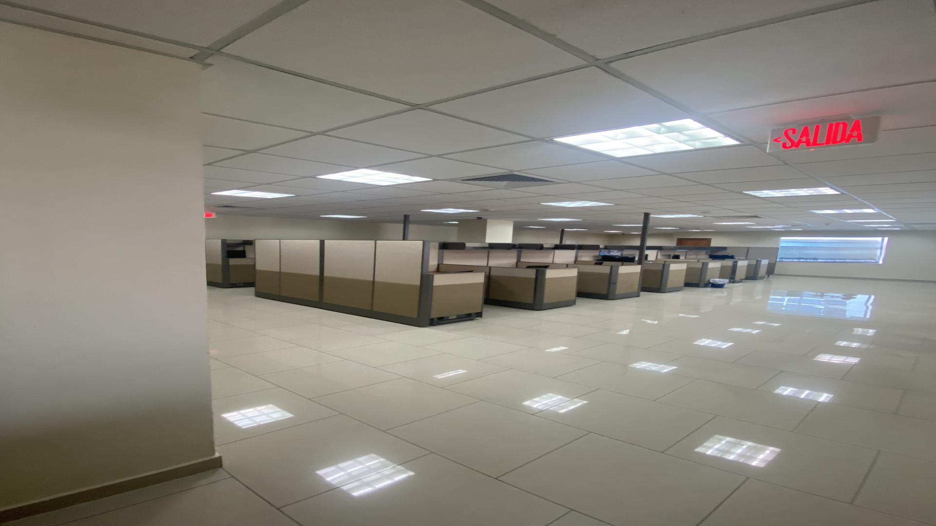 oficinas y locales comerciales - 379 METROS EN ALQUILER IDEAL PARA CALL CENTER-EVARISTO 2
