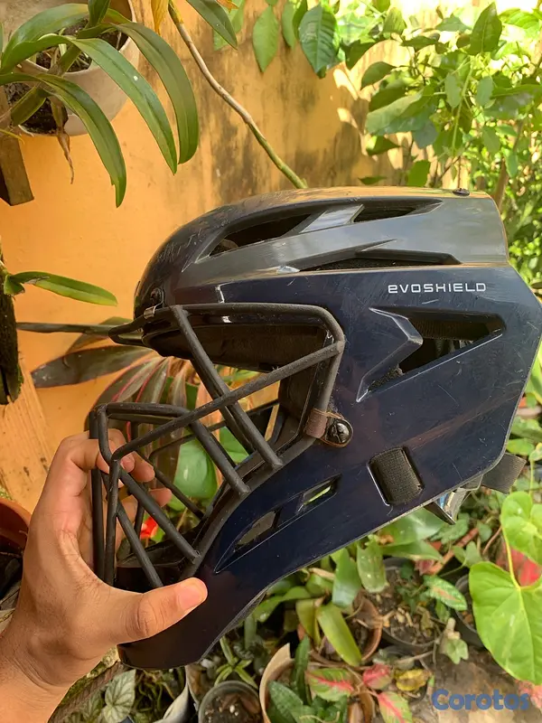 Artículos Deportivos - careta de béisbol EVOSHIELD estilo cerrada. 2