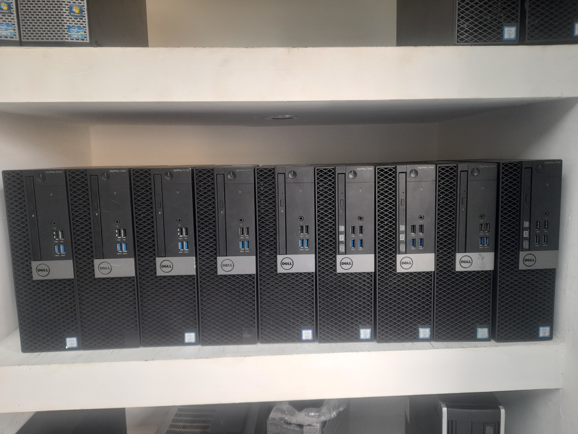 computadoras y laptops - DELL OPTIPLEX 5050, 5060, 7040Leer la descripción 2