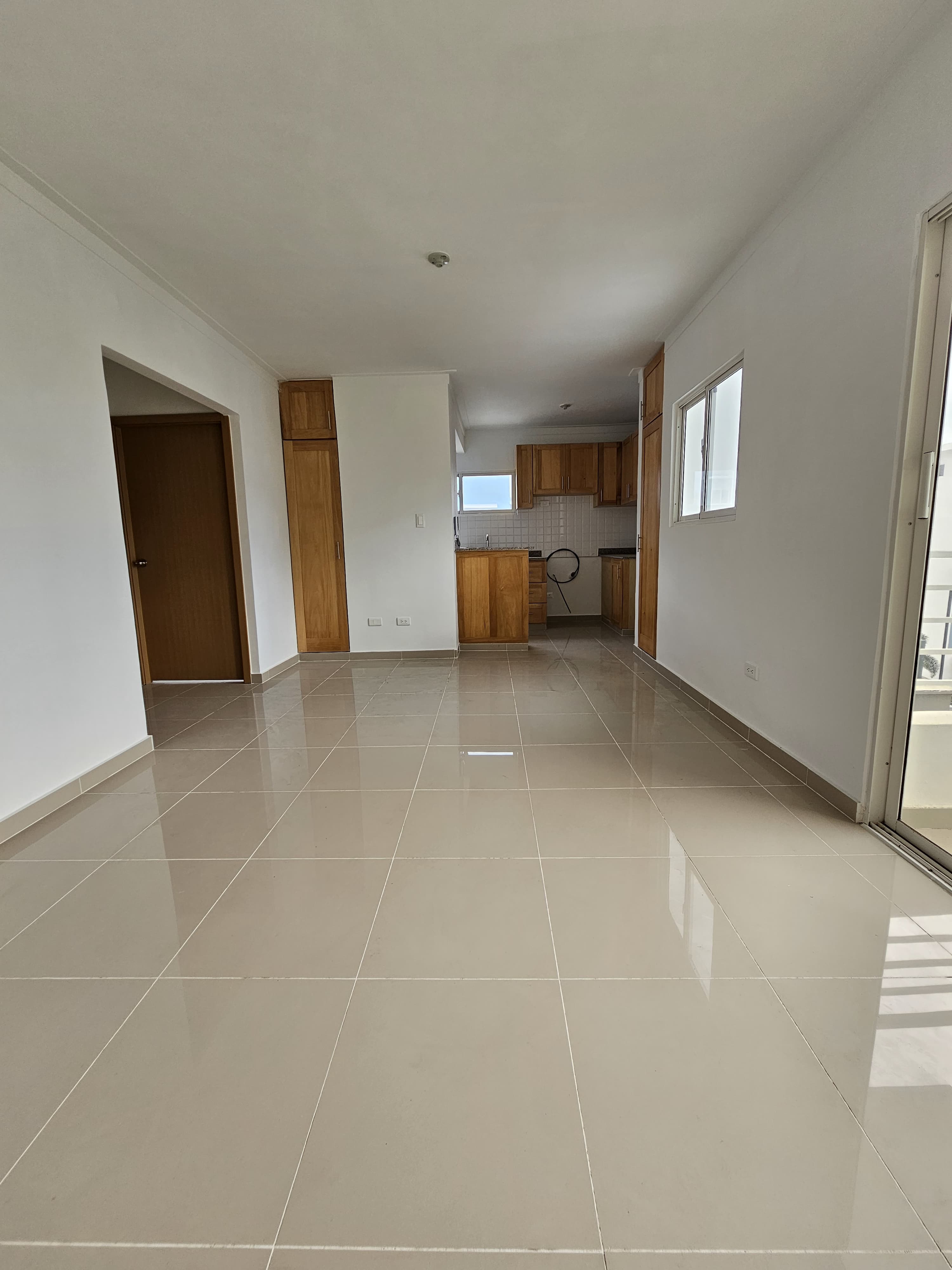 apartamentos - ALQUILO APARTAMENTO EN EL RESIDENCIAL LP-9 