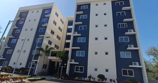 apartamentos - AMUEBLADO 5to piso con ascensor, piscina, seguridad, planta eléctrica full 3