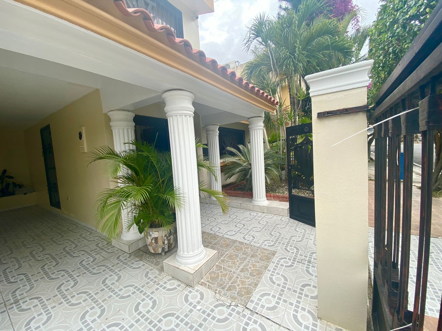 casas - Hermosa Casa de Venta en Villa Olga  0