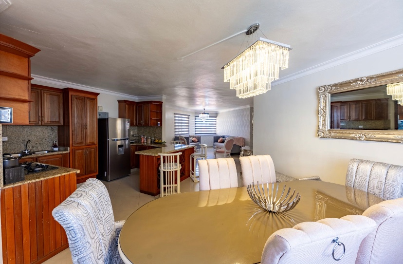 apartamentos - Apartamento 4to nivel en Prado Oriental