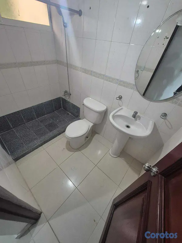 apartamentos - Apartamento en venta: km 7 y medio independencia.  3