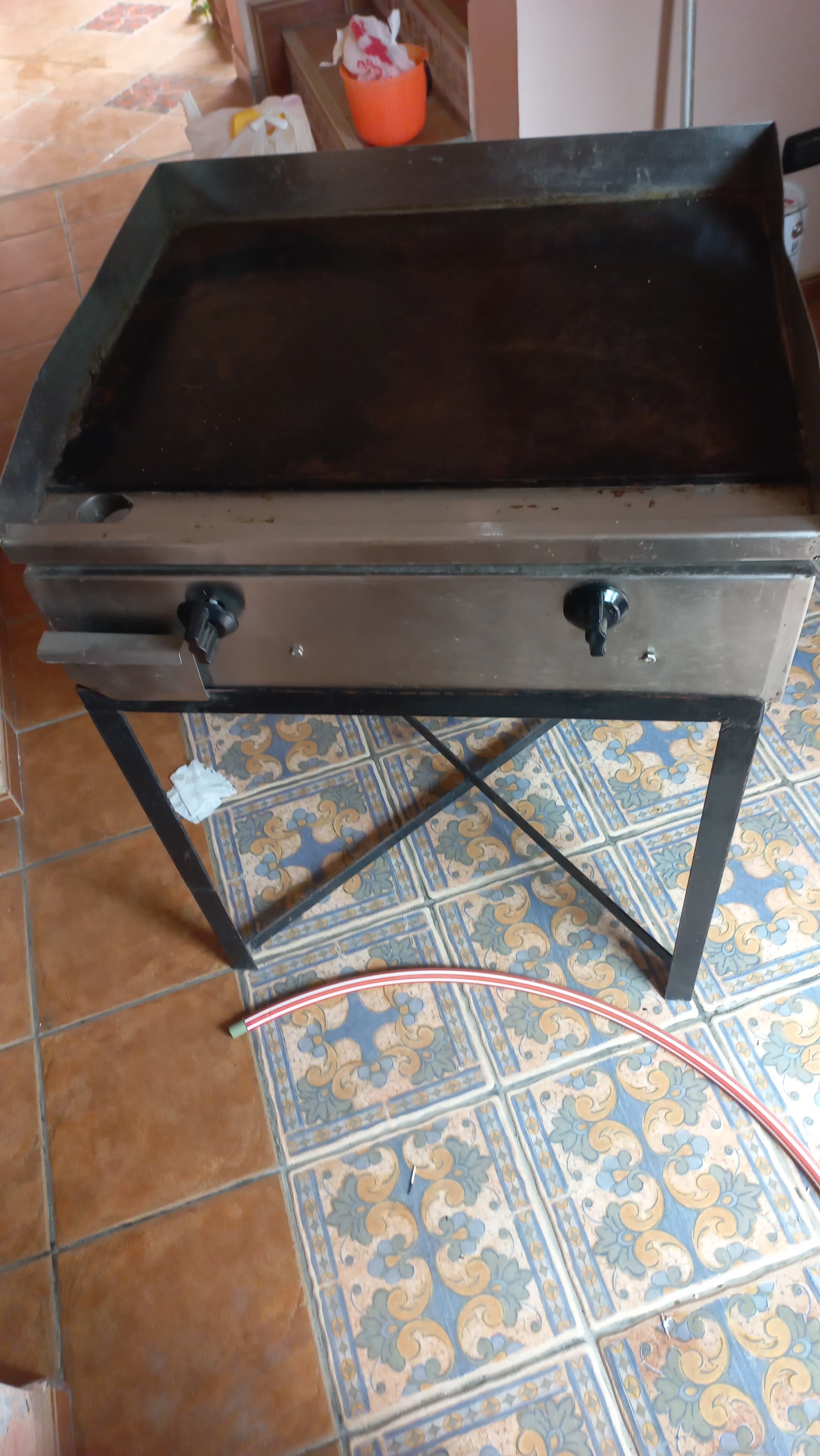 equipos profesionales - Plancha en acero inoxidable 2
