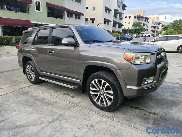 jeepetas y camionetas - vendo 4runner 2010 limited v6 4×4 2