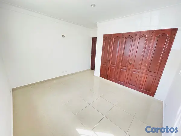 apartamentos - Apartamento en 1er nivel, próximo a la Av. Máximo Gómez, Gascue. 3