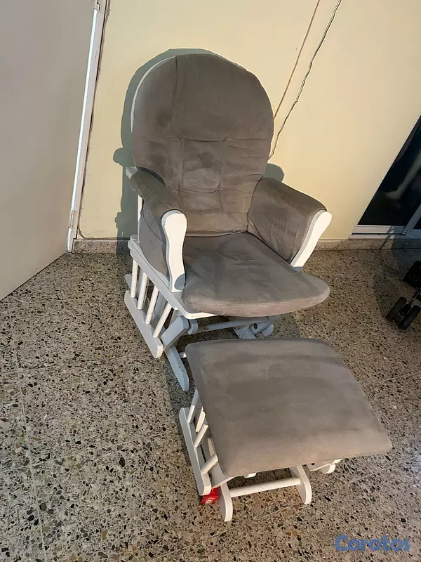 muebles - Vendo Porta-bebé Cargador Ergobaby Como Nuevo! 10/ 4