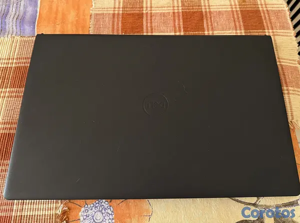 computadoras y laptops -  Dell Inspiron 3520 – Como nueva + REGALO 2